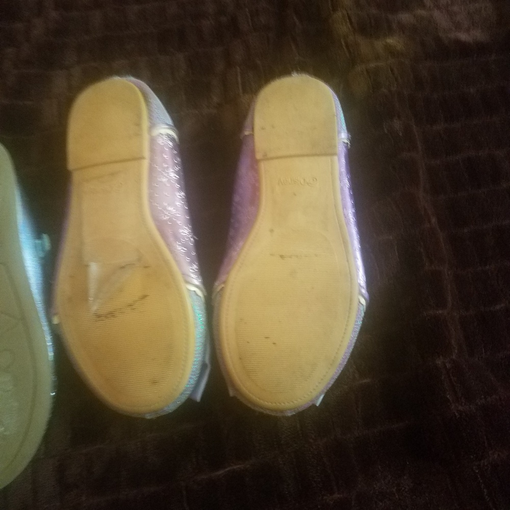 Shoes - Picture 5 of 5